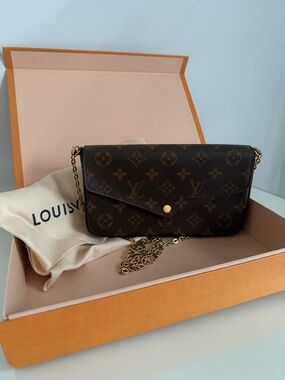 Louis Vuitton Brown Monogram Chain Clutch with Gold Hardware